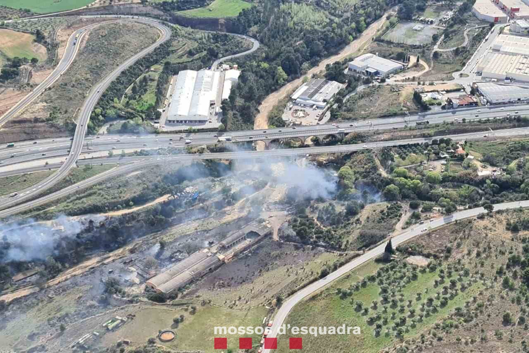 Denuncien penalment l'autor d'un incendi forestal al Baix Llobregat 