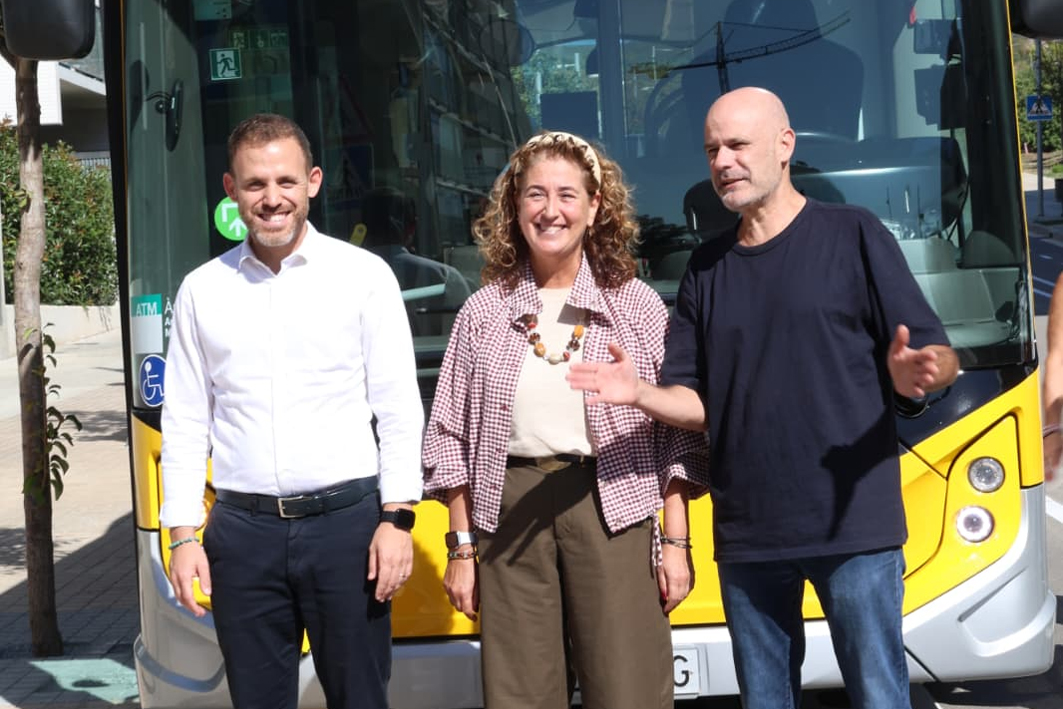 Viladecans crea una nova línia de bus urbà i incrementa el servei de totes els caps de semana i festius
