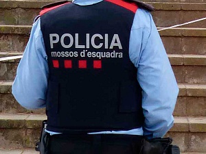 Detenen un fals revisor del gas que estafava i robava a dones d’edat avançada a Viladecans